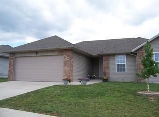 2511 Cedar Creek Dr, Springfield, MO 65803