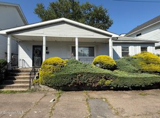 1140 Hampton St, Scranton, PA 18504
