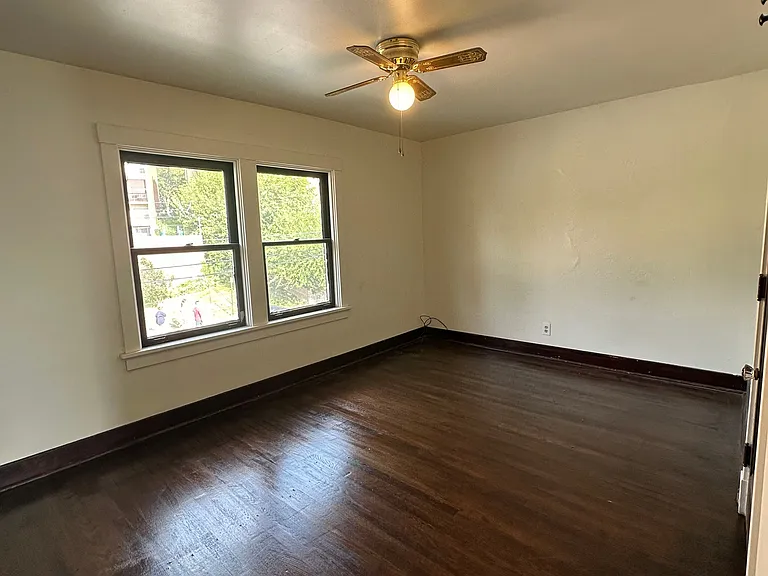 330 Lavina Ave #330 — Photo 9