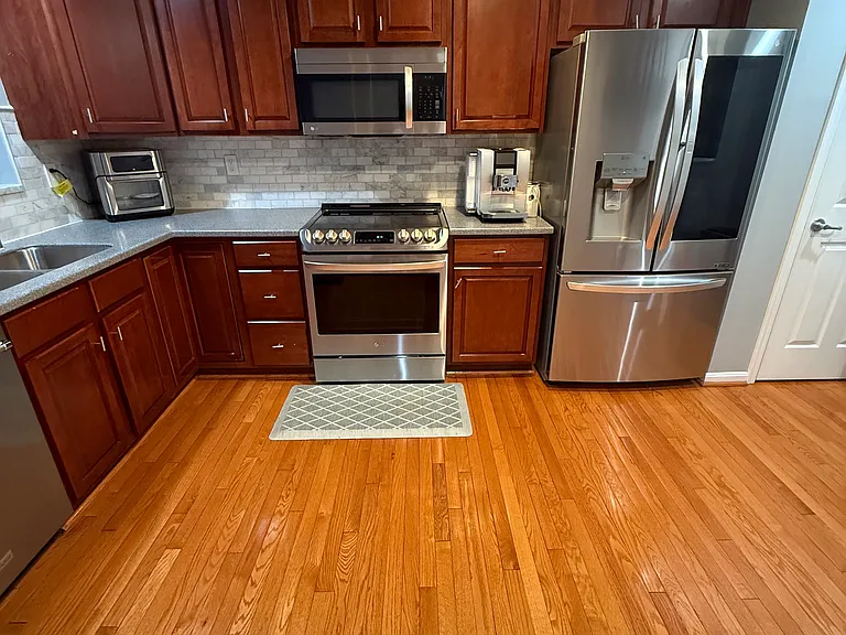 8560 Wiltshire Way — Photo 15