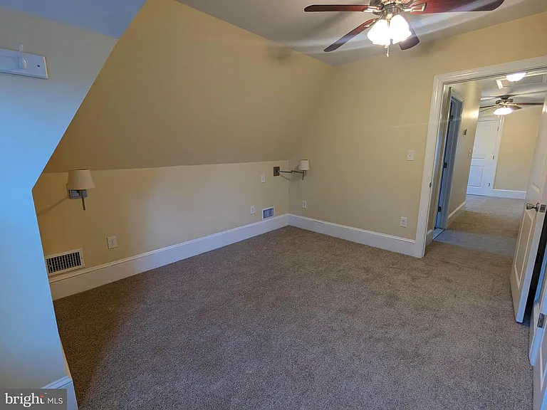 6617 Quincy St — Photo 48
