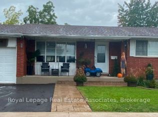 33 Laird Dr, Saint Catharines, ON L2P 3E3