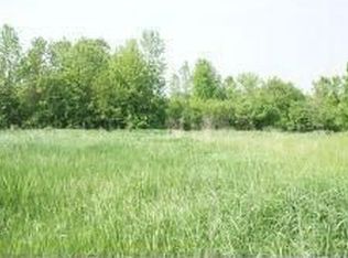 2034 Creek Side Dr, Neenah, WI 54956
