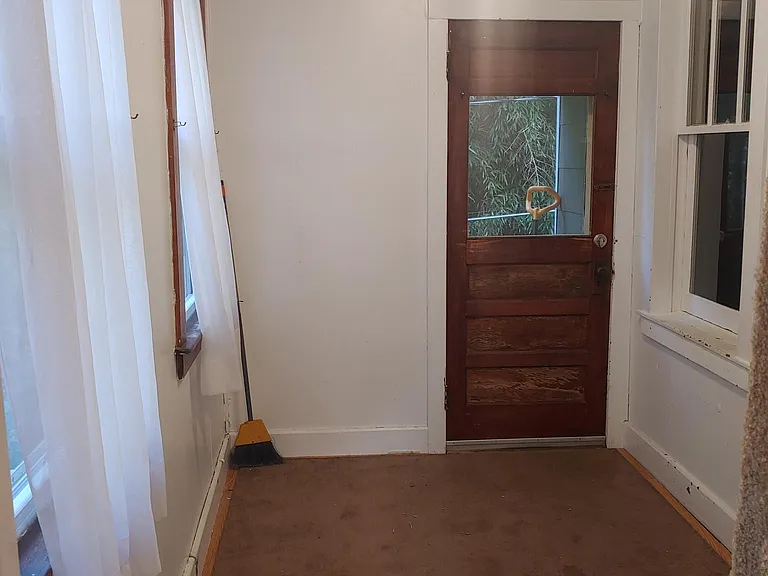 85 Main St #1 — Photo 14