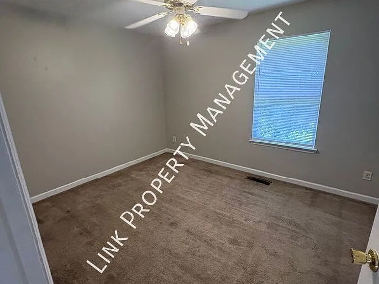 1106 Carline Rd — Photo 23