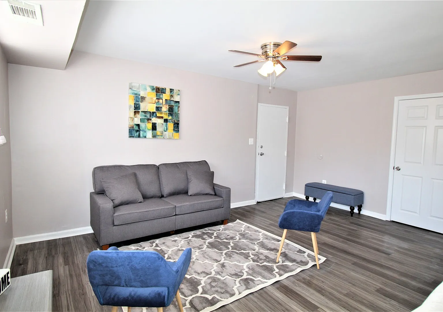 814 Nat Ct — Photo 3