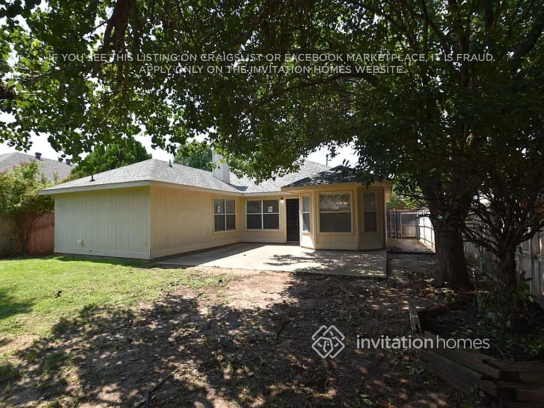 1105 Whistle Stop Dr — Photo 26