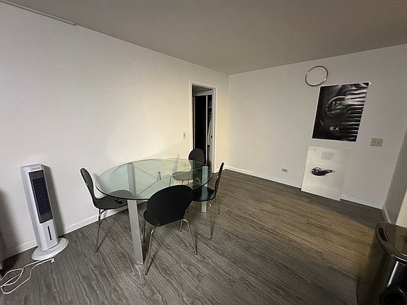5th image of 419 Keoniana St