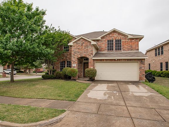 2nd image of 2014 Lake Highlands Dr