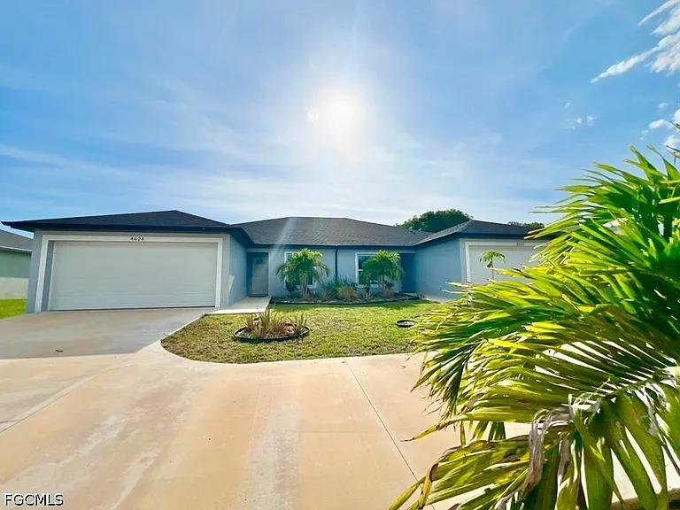 4622 SW 7th Pl — Photo 33