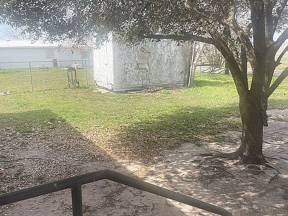 4th image of 319 Palm Rd