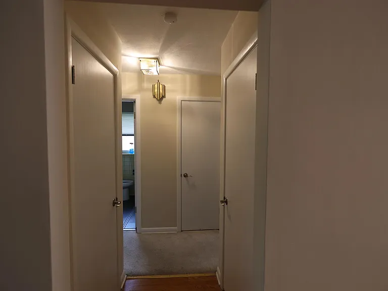 7575 Parkdale Ave #2W — Photo 5