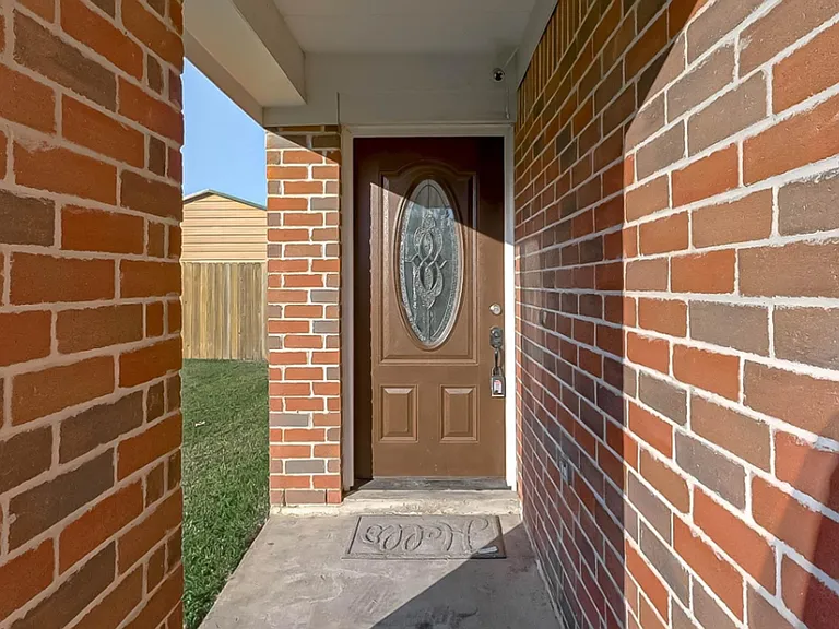 5011 Redwing Brook Trl — Photo 3