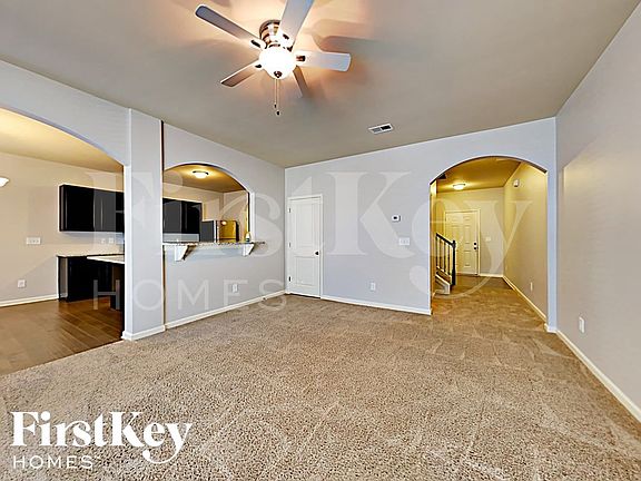 3rd image of 345 Rankin Cir
