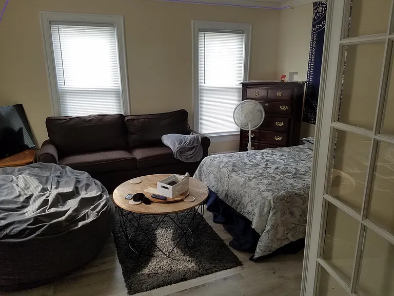 26 Lincoln Ave #3 — Photo 3