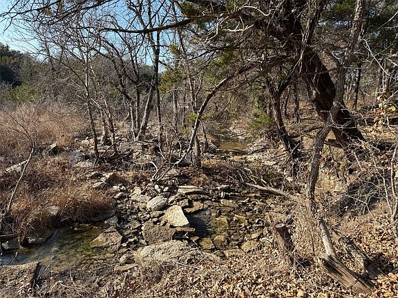 2nd image of 1532 N Fm Rd