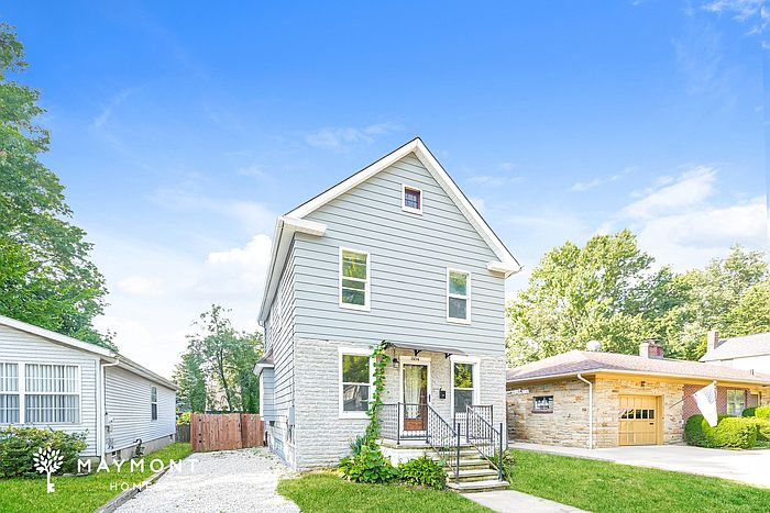 2nd image of 804 Francis Ave
