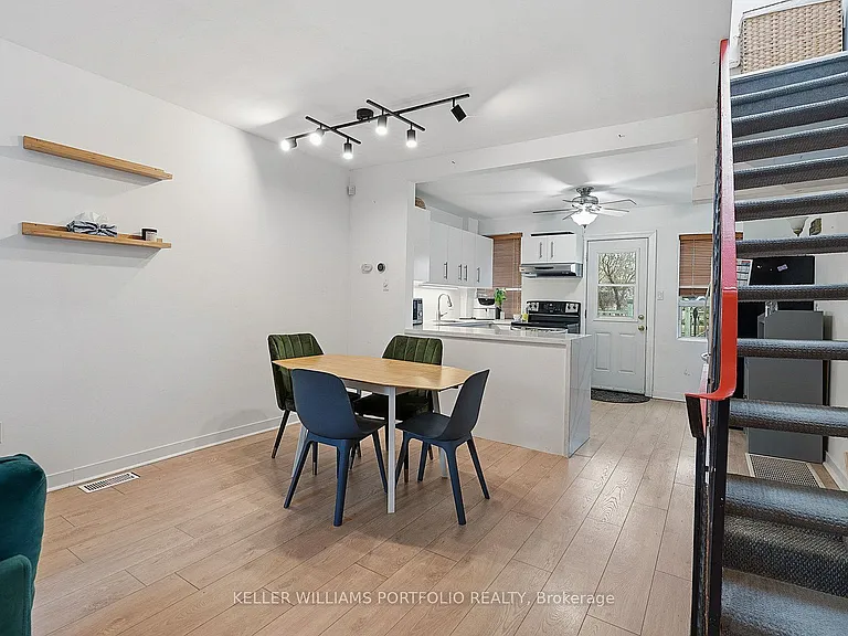 15 Myrtle Ave — Photo 5