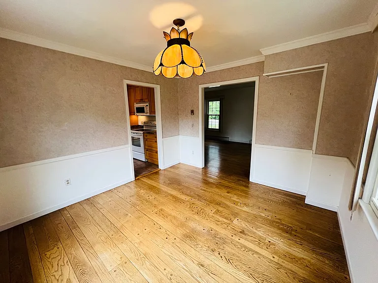 401 Apperson Dr — Photo 14