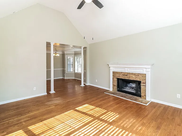 2054 Spicers Ln — Photo 5