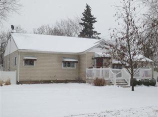 410 N 8th St, Lewiston, NY 14092