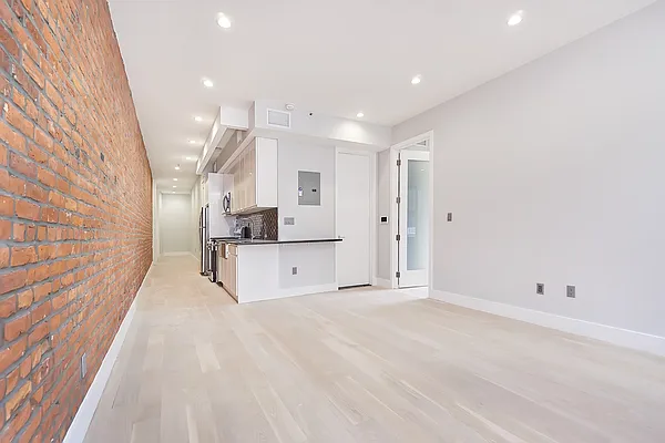 Rented by Owner | media 8