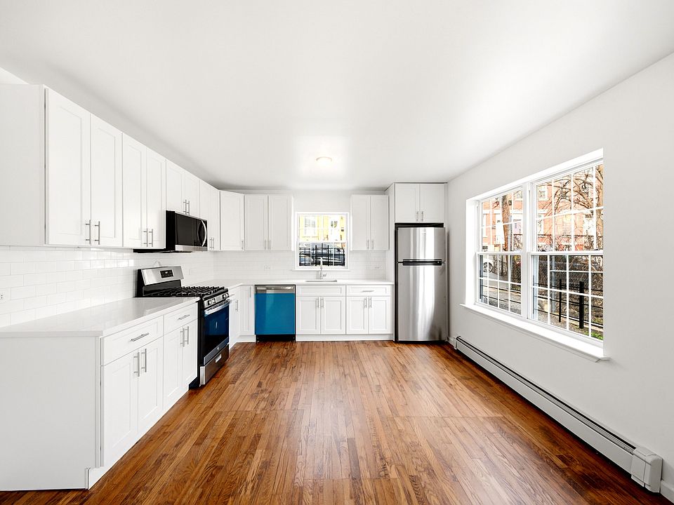 1st image of 82 Morningside Ave #1