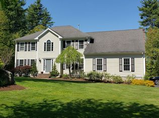 15 Applewood Rd, Norfolk, MA 02056