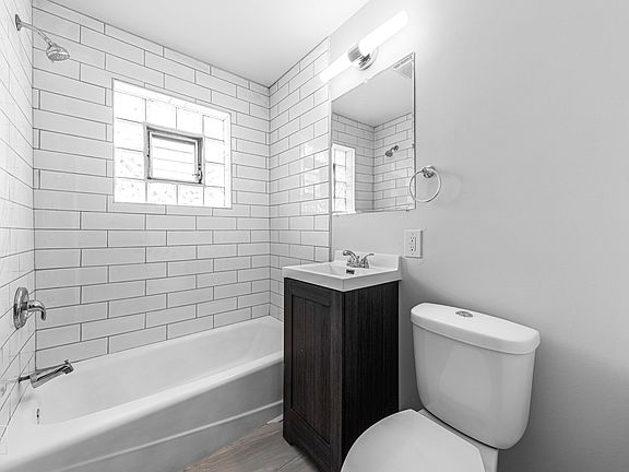 4th image of 2600 S 59th Ave APT 3