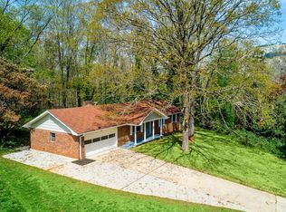 614 Mincey Ct, Stone Mountain, GA 30087