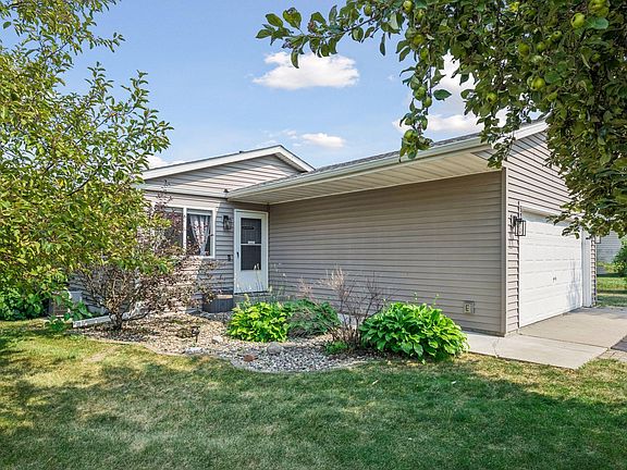 2nd image of 9230 Widgeon Ln