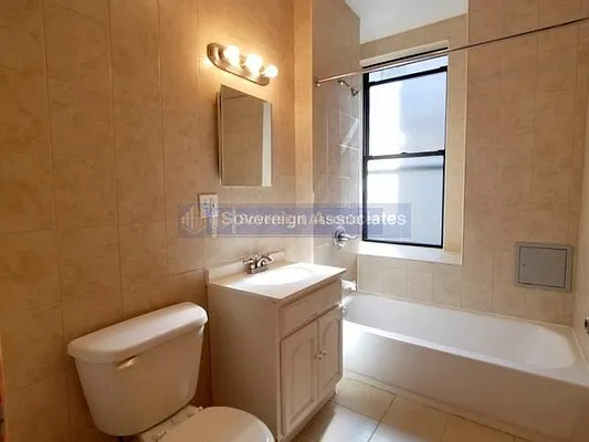Rented by Sovereign Associates | media 10