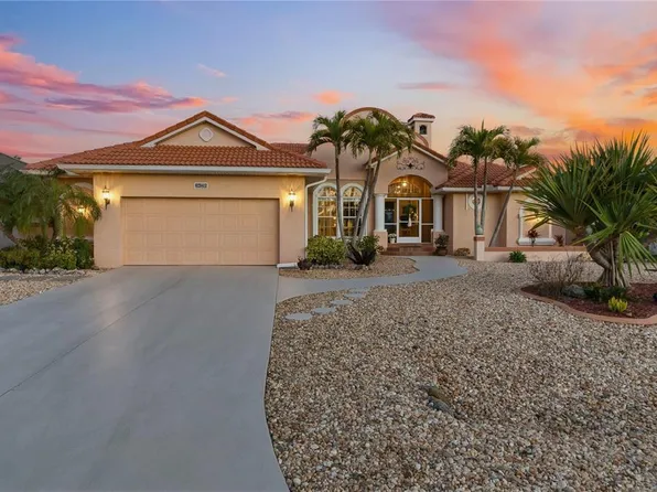 8242 Arlewood Cir, Pt Charlotte, FL 33981