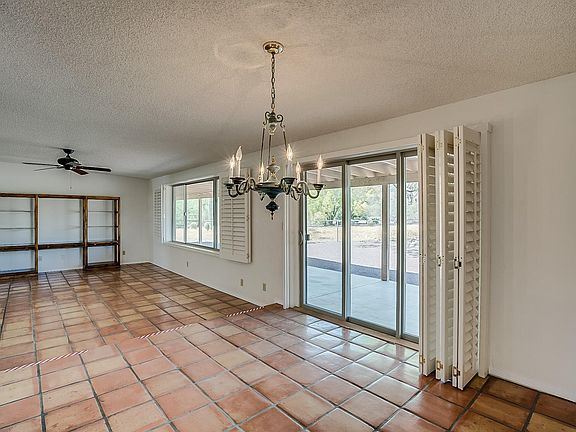 4th image of 3536 N Pellegrino Dr