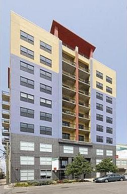 1st image of 1122 W Catalpa #605