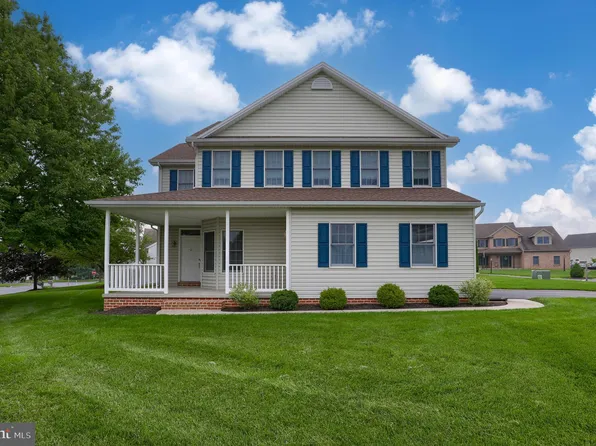 441 Oak Ln, Palmyra, PA 17078