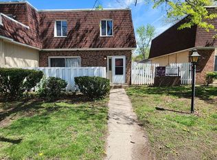 400 S 29th St APT C, Terre Haute, IN 47803