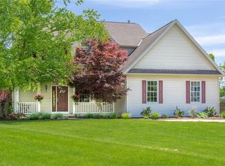 361 Fieldstone Ct, Wellington, OH 44090