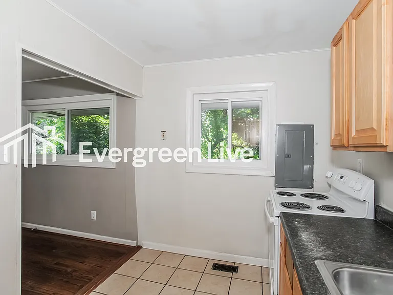 1263 Murat Ct — Photo 7