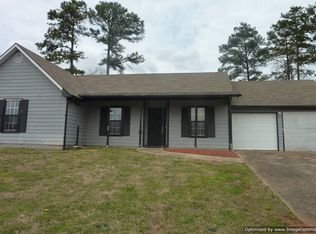 10404 Irongate Ln, Jonesboro, GA 30238