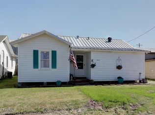 903 Saint Anne St, Scott, LA 70583