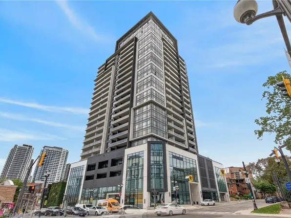 15 Queen St S #609, Hamilton, ON L8P 0C6