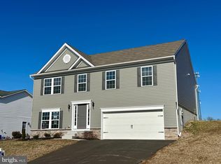 60 Cornwell, Romney, WV