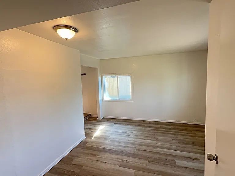 1229 Hemlock Loop — Photo 10