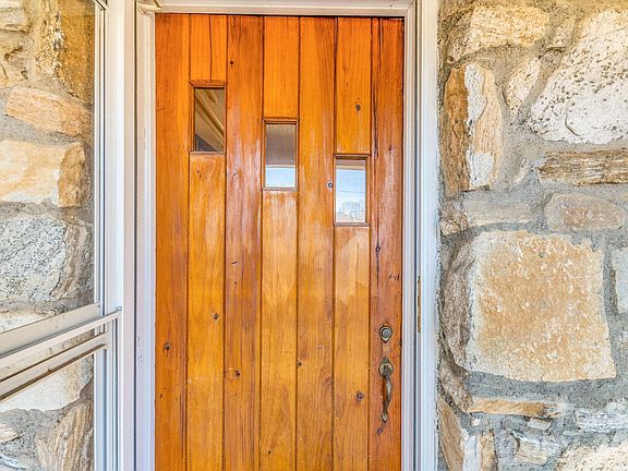 14th image of this home