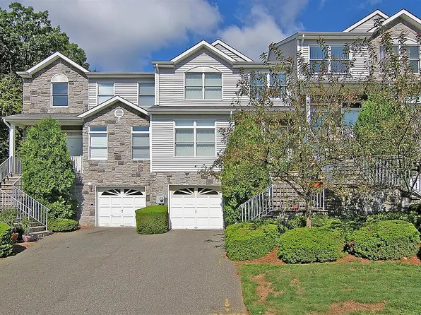 66 F Huston Taylor Ct, Morris Plains, NJ 07950