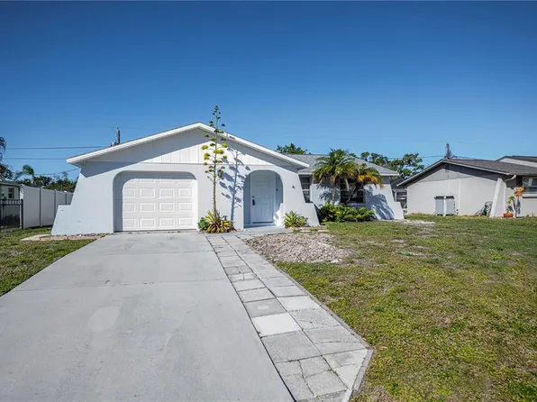 1043 Elaine St, Venice, FL 34285