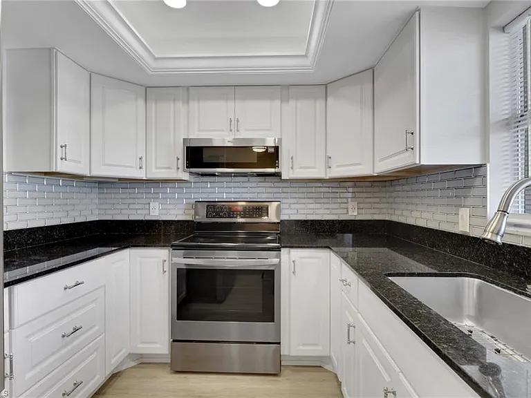 5499 Rattlesnake Hamm Rd #A-207 — Photo 2
