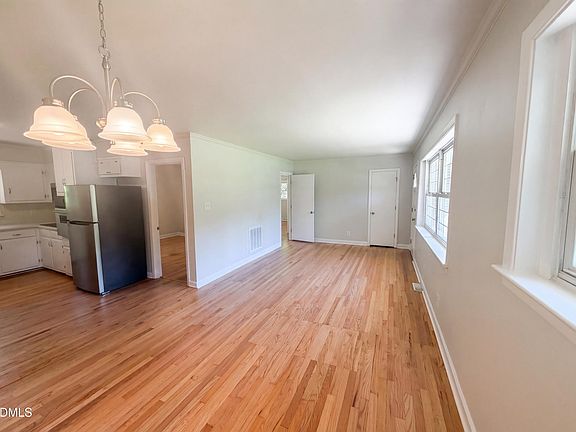 3rd image of 4225 Morton Dr