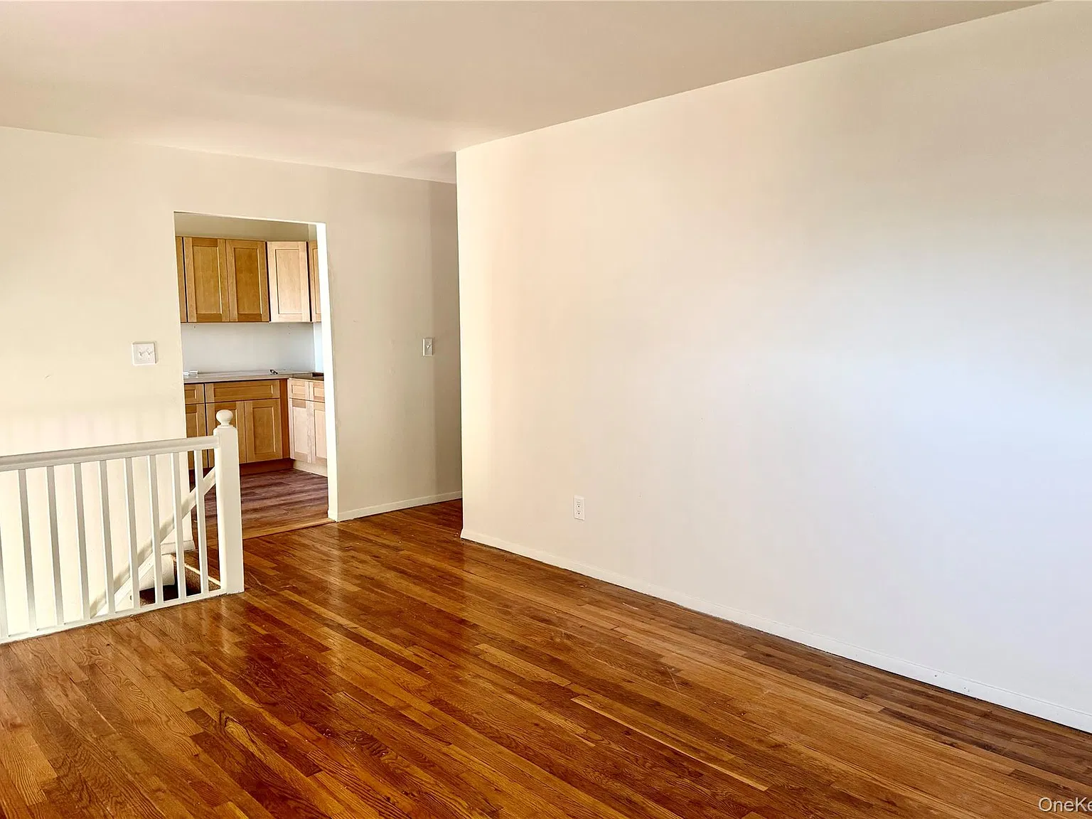 1 bed, 1.0 bath, 975 sqft, $1,995 — Photo 3